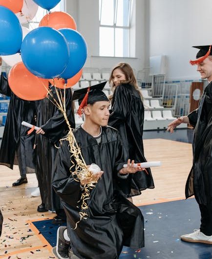 Купить диплом с занесением в реестр России быстро