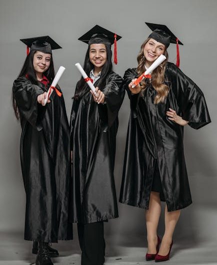 Купить диплом с занесением в реестр быстро и выгодно